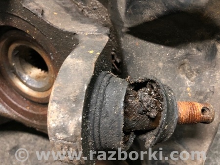 ФОТО Кулак поворотный для Honda Civic 7 EU, EN, ES (09.2000 - 06.2006) Киев