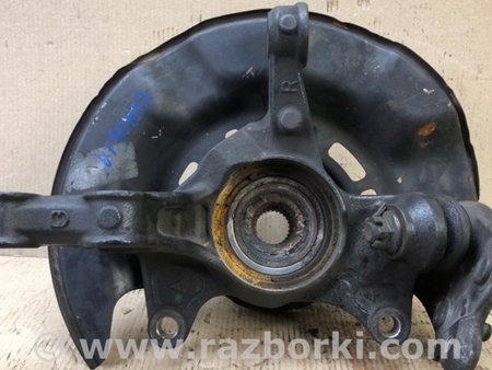 ФОТО Кулак поворотный для Toyota Corolla E120 (08.2000-02.2007) Киев