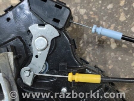 ФОТО Замок двери для Toyota Corolla E150 (11.2006-08.2013) Киев
