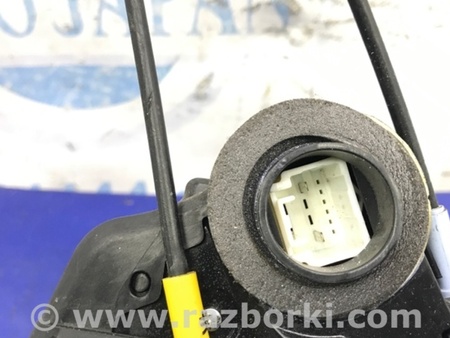 ФОТО Замок двери для Toyota Corolla E150 (11.2006-08.2013) Киев