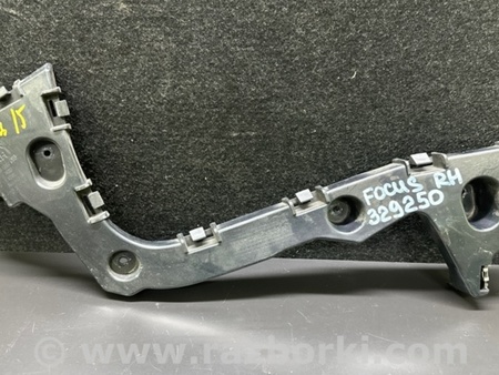 ФОТО Кронштейн бампера для Ford Focus 3 (01.2010 - 03.2018) Киев