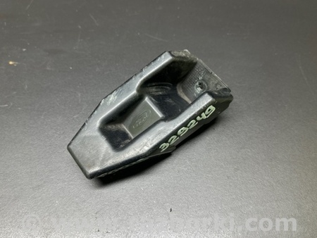 ФОТО Кронштейн бампера для Ford Focus 3 (01.2010 - 03.2018) Киев