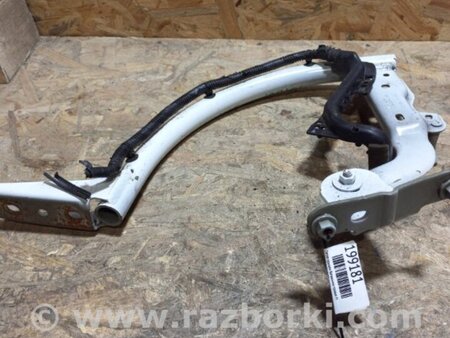 ФОТО Петля крышки багажника для Ford Focus 3 (01.2010 - 03.2018) Киев