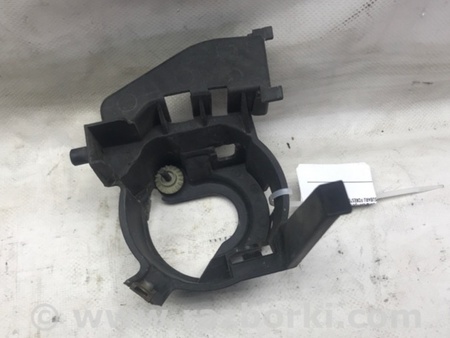 ФОТО Кронштейн противотуманной фары для Subaru Forester SG Киев