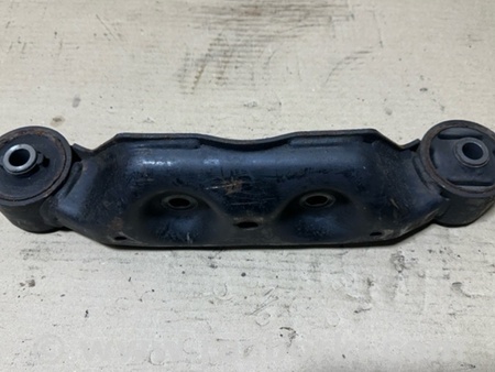 ФОТО Кронштейн редуктора для Subaru Forester SH Киев