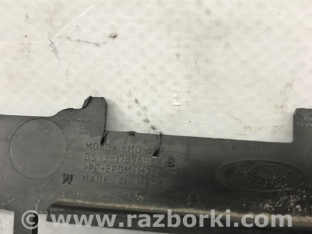 ФОТО Решетка переднего бампера для Ford Fusion USA 2 поколение (12-15) Киев