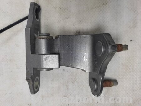 ФОТО Петля двери верхняя для Infiniti  G25/G35/G37/Q40 Киев
