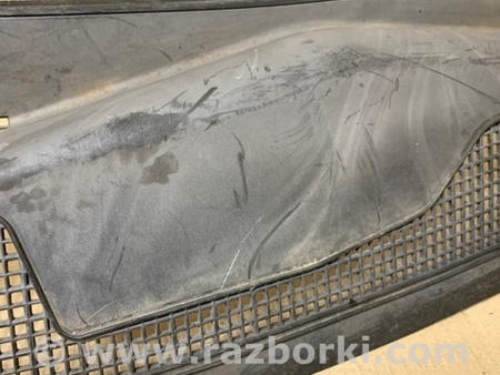 ФОТО Пластик под лобовое стекло (Жабо) для Toyota Highlander (01-07) Киев