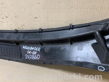 ФОТО Пластик под лобовое стекло (Жабо) для Toyota Highlander (01-07) Киев