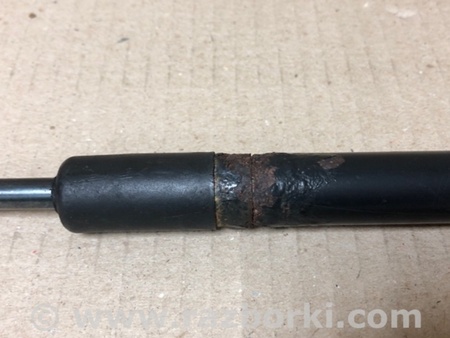 ФОТО Амортизатор капота для Volkswagen Jetta 5 1K2, 1K5 (01.2005 - 12.2010) Киев