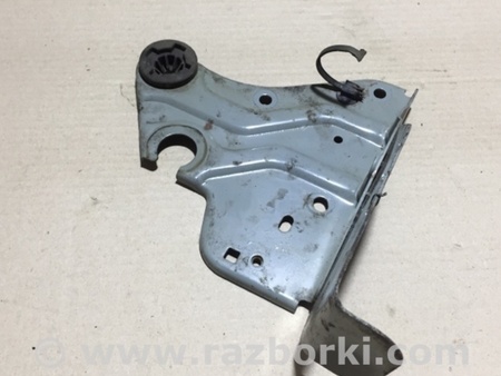 ФОТО Полка аккумулятора для Nissan Juke (10-19) Киев