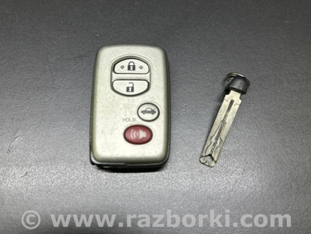 ФОТО Ключ зажигания для Toyota Land Cruiser 200 Киев
