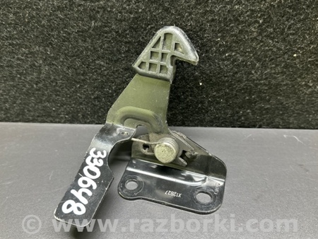 ФОТО Крюк замка капота для Nissan LEAF (10-17) Киев