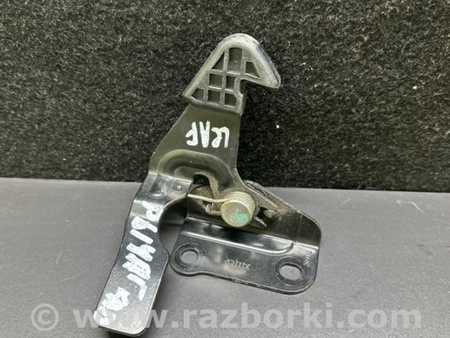 ФОТО Крюк замка капота для Nissan LEAF (10-17) Киев