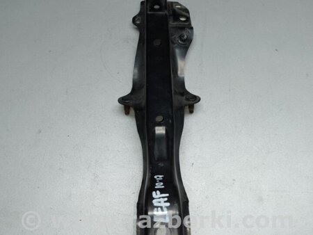 ФОТО Кронштейн замка капота для Nissan LEAF (10-17) Киев