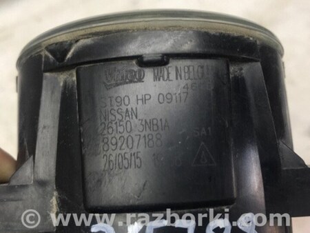 ФОТО Противотуманная фара для Nissan LEAF (10-17) Киев
