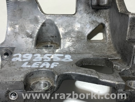 ФОТО Кронштейн компрессора кондиционера для Nissan LEAF (10-17) Киев
