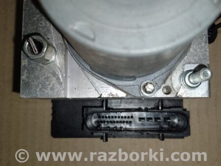 ФОТО Блок ABS для Nissan LEAF (10-17) Киев
