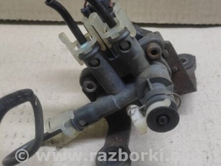 ФОТО Клапан гидроподвески для Lexus LS430 (00-06) Киев