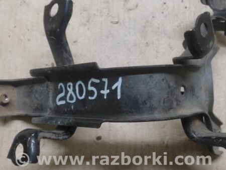 ФОТО Кронштейн крепления компрессора пневмоподвески для Lexus LS430 (00-06) Киев