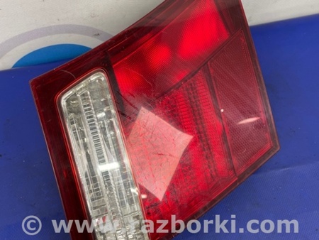 ФОТО Фонарь задний внутренний для Lexus LS460 (06-12) Киев