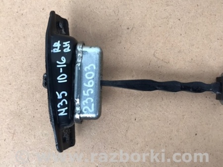 ФОТО Ограничитель двери для Infiniti M25/M37/M56/Q70/M35H Киев