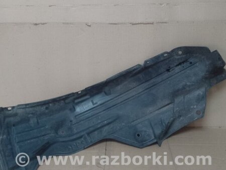 ФОТО Подкрылок для Infiniti M35/M45 Киев