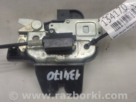 ФОТО Замок крышки багажника для Infiniti M35/M45 Киев