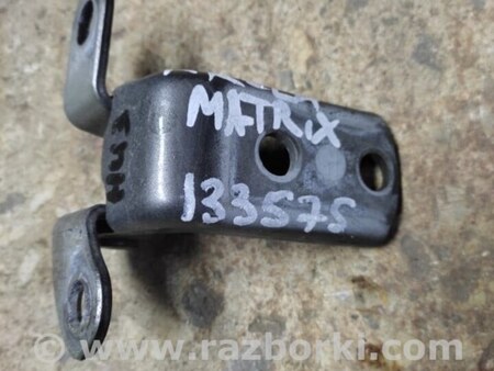 ФОТО Петля двери нижняя для Toyota Matrix Киев