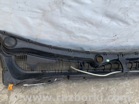 ФОТО Пластик под лобовое стекло (Жабо) для Subaru Outback BR Киев