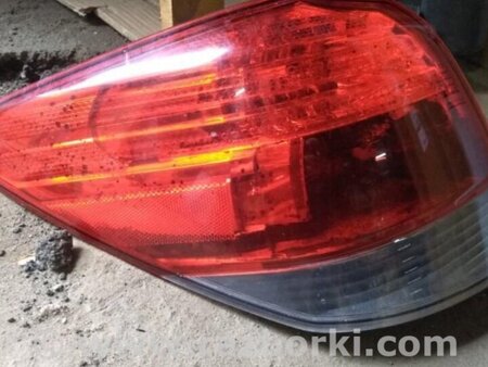 ФОТО Фонарь задний наружный для Subaru Outback BR Киев