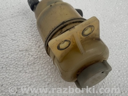 ФОТО Бачок гидроусилителя для Mitsubishi Pajero (06-14) Киев