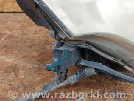 ФОТО Фара для Mitsubishi Pajero (06-14) Киев