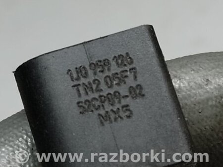 ФОТО Датчик давления системы кондиционера для Volkswagen Passat B7 (09.2010-06.2015) Киев