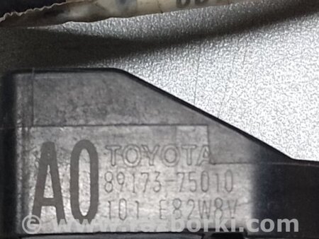ФОТО Датчик удара для Toyota Prius 30 (09-17) Киев