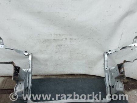 ФОТО Панель передняя для Toyota Prius 30 (09-17) Киев