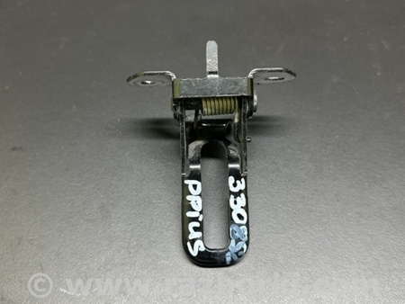 ФОТО Крюк замка капота для Toyota Prius 30 (09-17) Киев