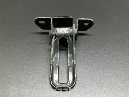 ФОТО Крюк замка капота для Toyota Prius 30 (09-17) Киев