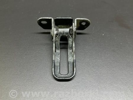ФОТО Крюк замка капота для Toyota Prius 30 (09-17) Киев