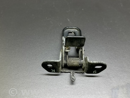ФОТО Крюк замка капота для Toyota Prius 30 (09-17) Киев