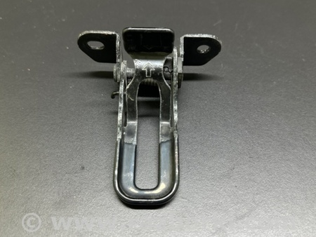 ФОТО Крюк замка капота для Toyota Prius 30 (09-17) Киев