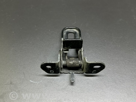 ФОТО Крюк замка капота для Toyota Prius 30 (09-17) Киев