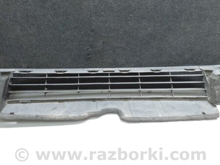 ФОТО Решетка переднего бампера для Toyota Prius 30 (09-17) Киев