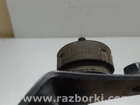 ФОТО Кронштейн крепления двигателя для Toyota Prius 30 (09-17) Киев