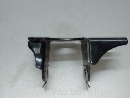 ФОТО Кронштейн крепления двигателя для Toyota Prius 30 (09-17) Киев