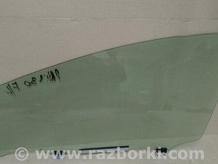 ФОТО Стекло двери для Toyota Prius 30 (09-17) Киев