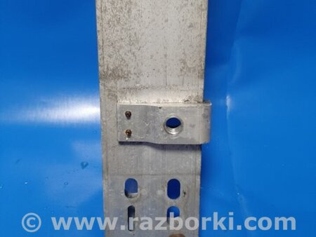 ФОТО Усилитель переднего бампера для Toyota Prius 30 (09-17) Киев