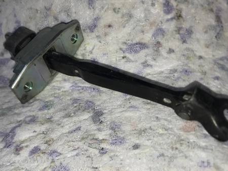 ФОТО Ограничитель двери для Toyota Prius 30 (09-17) Киев