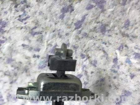 ФОТО Ограничитель двери для Toyota Prius 30 (09-17) Киев