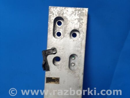 ФОТО Усилитель переднего бампера для Toyota Prius 30 (09-17) Киев